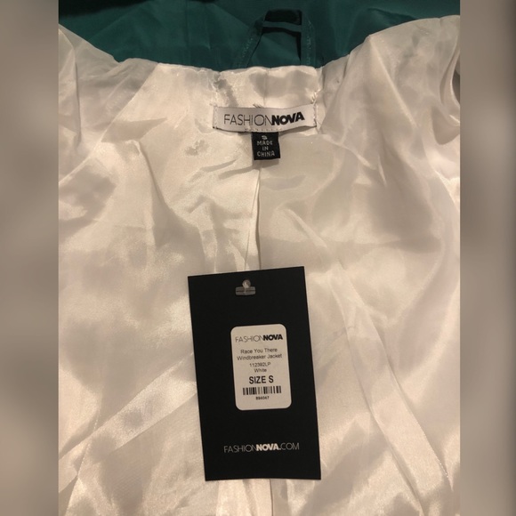 FASHION NOVA Windbreaker - Picture 8 of 9